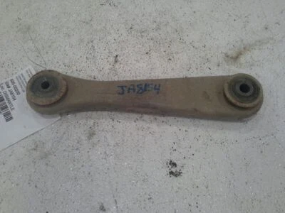 Brazo de control superior trasero usado para: Mercury Grand Marquis 2005 sin limusina Foto 1 de 4