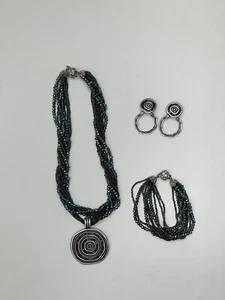 Conjunto Collar Pulsera Pendientes Dije Grande Cierres Magnéticos Premier Designs - Imagen 1 de 16