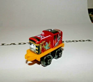 Thomas and Friends Minis 2015/1 PIRATA ESPELUZNANTE SALADO #06 NUEVO - Original ponderado - Imagen 1 de 4