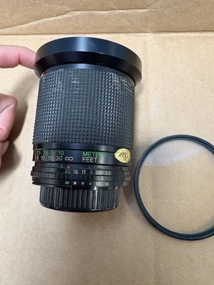 Vivitar 28-105mm F3.5-5.3 with Nikon AI Mount - Image 1 of 3