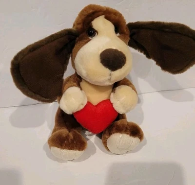 Russ Berrie Baxter El Tímido Basset Perro Peluche Corazón Peluche Animal Foto 1 de 4