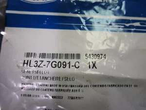 2018-2022 Ford Mustang transmission Seal Special HL3Z-7G091-C - Bild 1 von 2