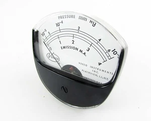 Veeco Pressure mm Hg Panel Meter / Gauge - Emission M.A. - Picture 1 of 3