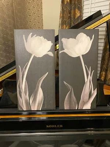 Tulips Floral Black White Canvas Pictures Set Of 2 - Picture 1 of 6