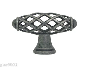 Antico pomello per armadio cucina bagno gabbia uccellini peltro estraibile 58 mm - Foto 1 di 2