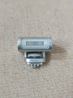 Samsung External Flash Light ED-SEF7A For Samsung Smart Camera NX Mini NXF1 - Image 1 of 4