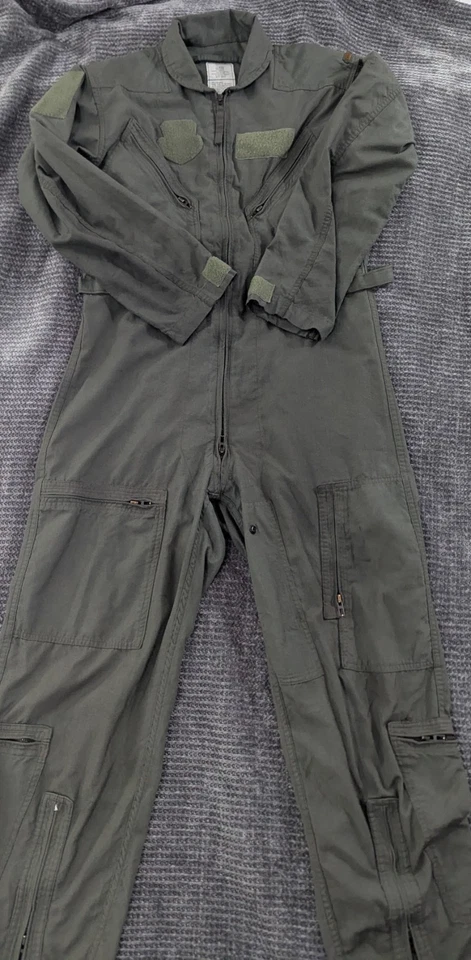 Mono Flyers Vintage Verde Talla 40R Foto 1 de 4