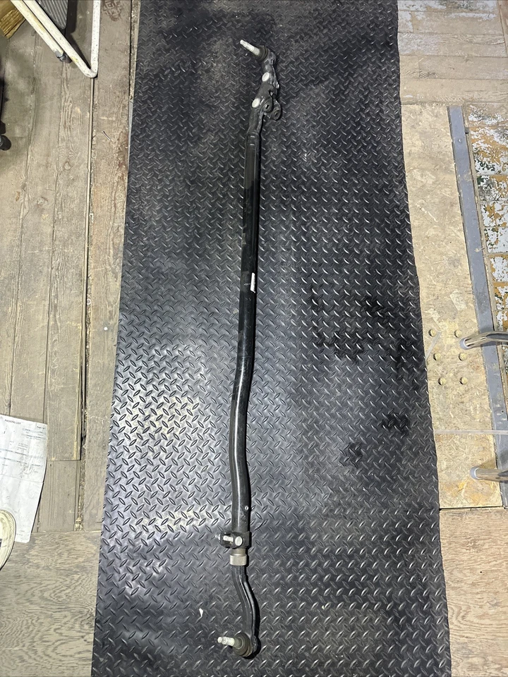 Jeep Wrangler JL 2018-2025 barras de amarre delanteras con barra de conexión Mopar 68297671AF Foto 1 de 4