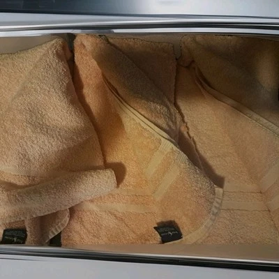 3- Lauren Ralph Lauren ~ Hand  Towels  Pink 20"x 33" 100% Cotton  - Image 1 of 4