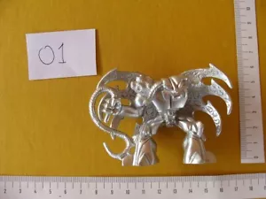 GORMITI Argento Silver - OBSCURIO final evolution (Danneggiato SENZA BRACCIO) - Foto 1 di 3