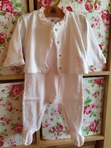 Petit Bateau hübsches Strampler Set Baumwolle mit Jacke u Volants 67 6M 62 68 - Bild 1 von 6