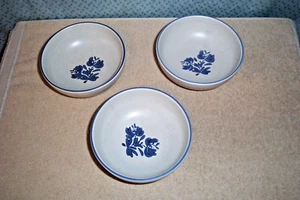 Three Pfaltzgraff USA 5" BOWL YORKTOWNE PATTERN 1976 Hair Line Crack in Each - Picture 1 of 2