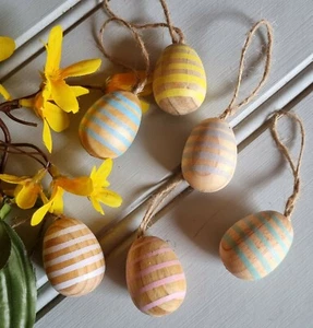 Gisela Graham Easter Spring Wooden Egg Decorations Box of 6 eggs pastel stripe - Picture 1 of 1