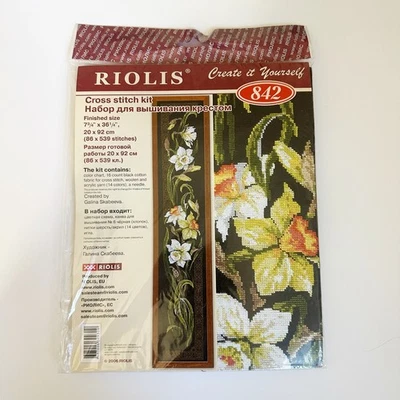 Riolis Counted Cross Stitch Kit - Daffodils #842 ~ Long Elegant Floral Wall Art - Image 1 of 4