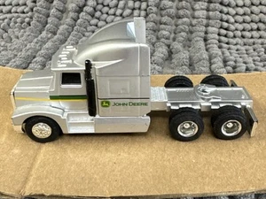 ERTL - Kenworth Aerodyne - John Deere - Semi Cab - Silver Gray w/blk  Stacks - Picture 1 of 12
