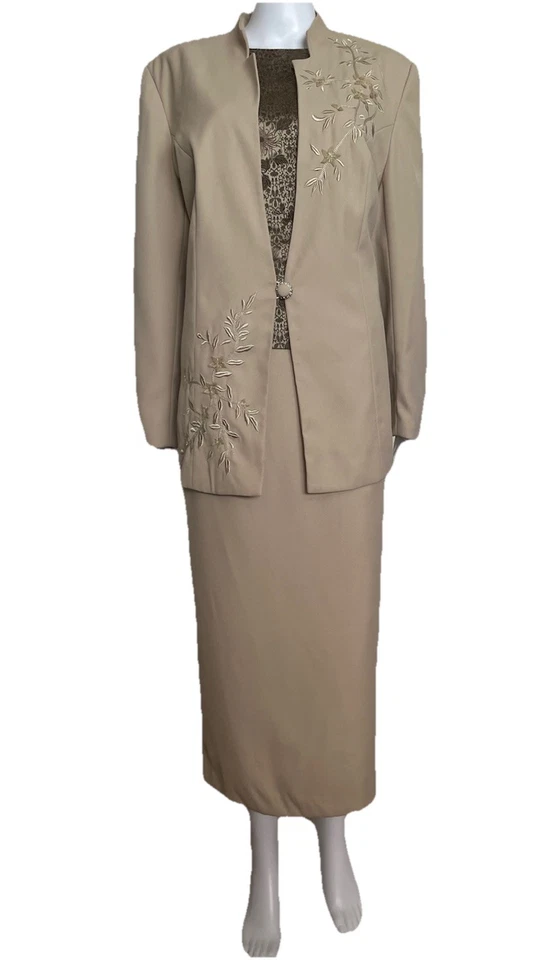 Traje de Iglesia Ben Marc Internacional Talla 16 Beige Bordado Ocasión Especial Foto 1 de 4
