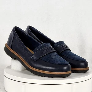 Clark's Raisie Jump Blue Leather Slip On Loafer Style Shoes Women 10 M - Picture 1 of 23