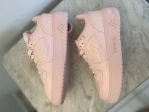 Heelys Girls Roller Shoes Baby Pink Youth 4, New In Box - Picture 1 of 8