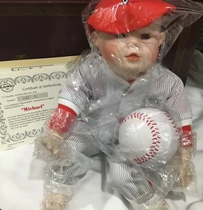 Ashton-Drake Galleries “Michael” Doll Yolanda's Picture Perfect Babies - Picture 1 of 10