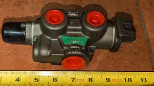 (1) Markenhydraulik A0 755T4LS Ventil NOS - Bild 1 von 6