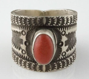 11.75 - Natural Mediterranean Coral Ring By Navajo Artist Herman Smith - Picture 1 of 4