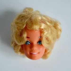 Mattel Barbie Short Blonde Hair Blue Eyes 1976 Philippines Head Only - Picture 1 of 6
