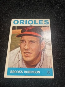 1964 Topps - #230 Brooks Robinson - Picture 1 of 6