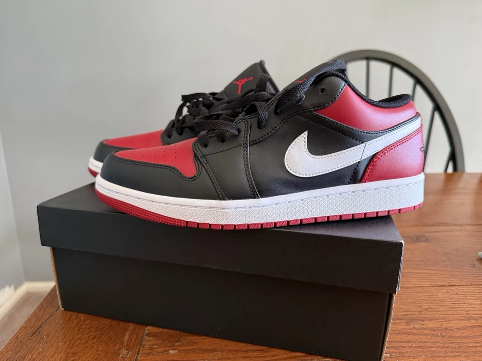 Air Jordan 1 Low Negro Gimnasio Rojo Foto 1 de 4