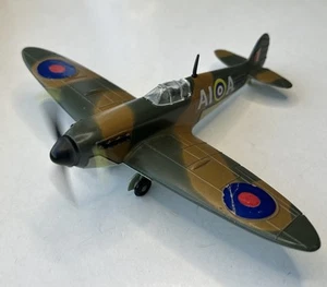 Dinky Toys 719 Supermarine Spitfire Mark 2 With Working Motor Powered Propeller - Picture 1 of 22