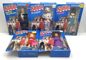 Lot of 5 - Knickerbocker - The World of Annie - 6" dolls - New in Box - Picture 1 of 11