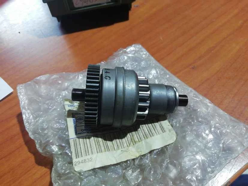 PIGNONE MOTORINO AVVIAMENTO GILERA RUNNER 180 FXR 2T PIAGGIO HEXAGON LXT 1998-05 - Immagine 1 di 1