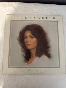 LYNDA CARTER Portrait '78 Epic 35308 shrink lyrics WONDER WOMAN BEAUTY vinyl - Foto 1 di 8