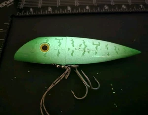 Luhr Jensen J-plug 4 Glow - Picture 1 of 5