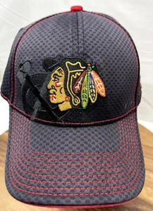 Gorra Chicago Blackhawks New Era 39THIRTY Negra Roja Bordada Ajustada Grande - Imagen 1 de 13