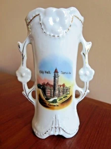 Toronto Canada City Hall Souvenir Urn Vase Double Handled Colorized Vintage - Picture 1 of 7