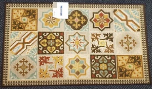 JUMBO ACCENT KITCHEN RUG (26" x 45") 15 MOSAIC DESIGNS IN SQUARES, OW - Picture 1 of 12