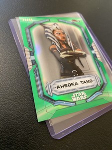 2022 Topps Finest Star Wars Ahsoka /99 Green Refractor #3