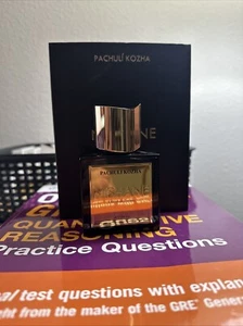 Pachuli Kozha by Nishane Extrait De Parfum Spray (Unisex) 1.7 oz - Picture 1 of 5