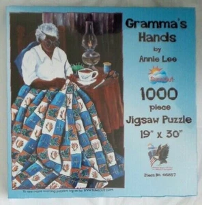 Sunsout Puzzle GRAMMA'S HANDS por ANNIE LEE 1000 Piezas COLCHADO Lámpara de Aceite de Café NUEVO - Imagen 1 de 8