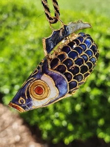 Collana grande articolata blu stile cloisonne smalto koi pesce ciondolo catenina - Foto 1 di 16