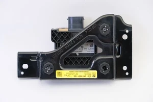 0 203 300 251 OEM Hyundai Kia Adaptive Cruise Distance Sensor F2964-00010 - Picture 1 of 6
