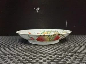 Chinese Pastel Porcelain Hand Painted Bat Longevity Peach Pattern Plate 2670 - Bild 1 von 9