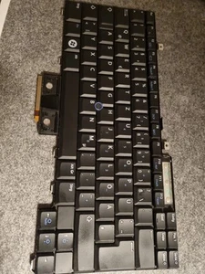 DELL Notebook Tastatur 138736-000 A M9D-BU B 8048 - Afbeelding 1 van 3