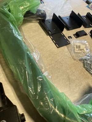 Go Rhino 4410B, Step Nerf Bar 4000 Series Side Step Reg. Toyota cabina 89-94 Foto 1 de 4