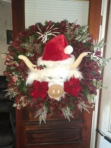 Christmas wreaths garlands and swags  - Picture 1 of 10