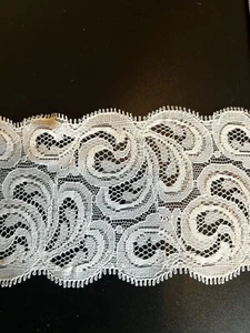 Embroidered Lace Border Sewing/Crafts/Skirts/3" Wide By the Yard NEW VTG - Picture 1 of 4