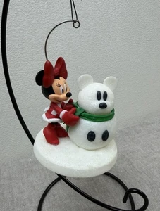 Hallmark Andenken Ornament Minnie & Mickey Schneemaus Überraschung 2017 kostenloser Versand - Bild 1 von 4