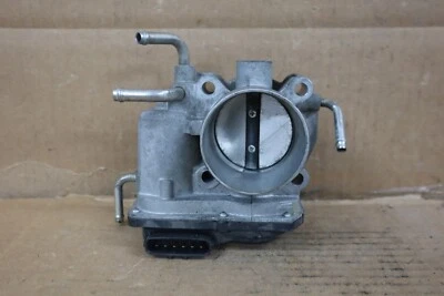 07 08 09 10 Unidad de control del cuerpo del acelerador del motor Toyota Scion TC OEM 2203028070 Foto 1 de 4