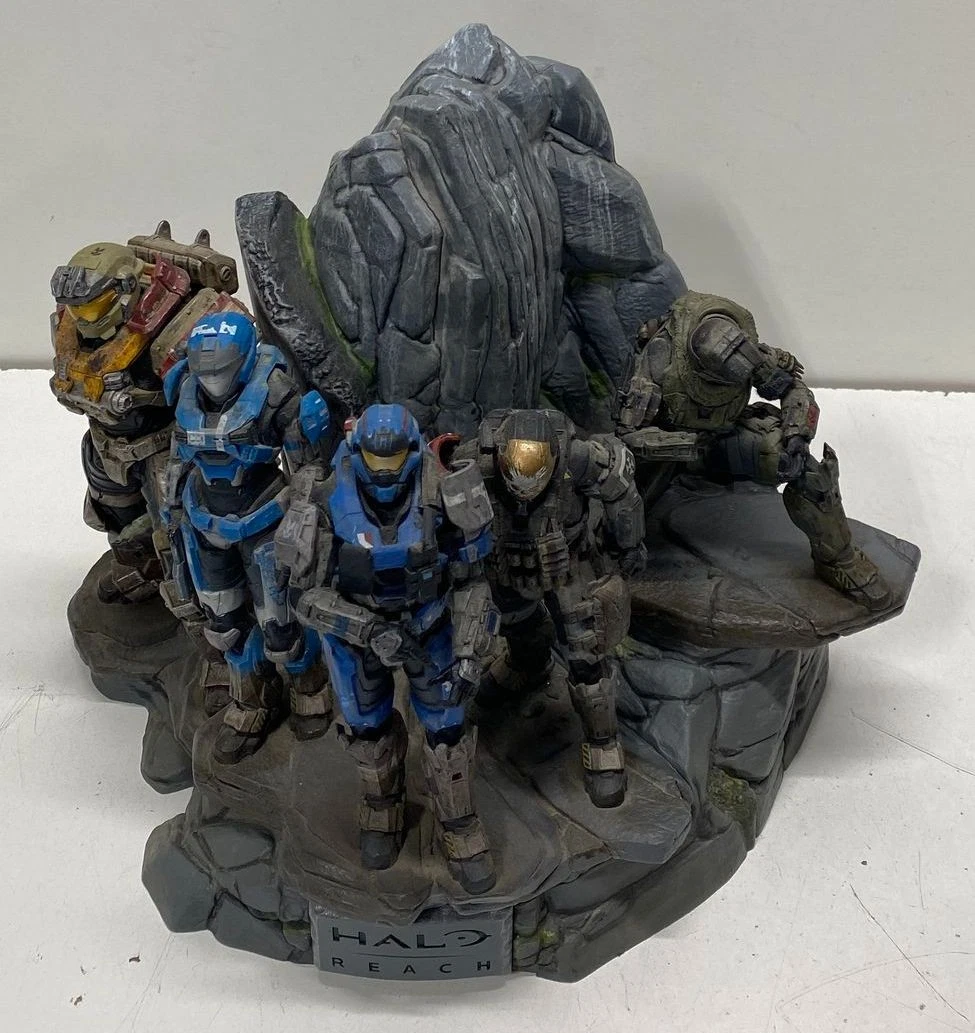 HALO REACH フィギュアセット Legendary Edition Halo Reach Legendary Edition Collector's Set; game not included | eBay