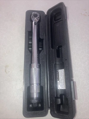 匹兹堡工具点击式扭矩扳手,零件编号 63881, Reversible 1/4 驱动器 — 第 1/4 张图片